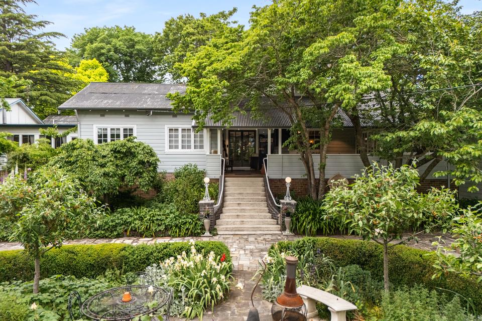 The Bundanoon Guest House