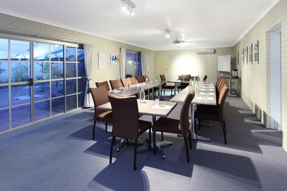 Best Western The Henry Parkes