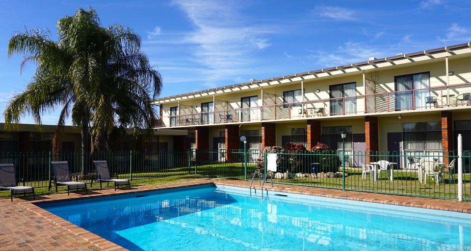Redhill Tamworth Motor Inn