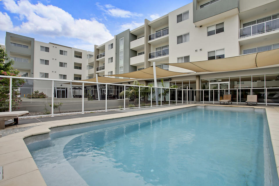 Quality Suites Pioneer Sands