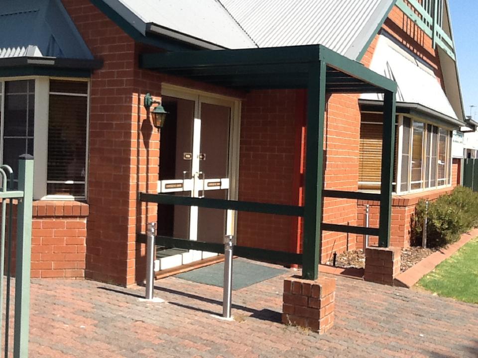 Young Federation Motor Inn