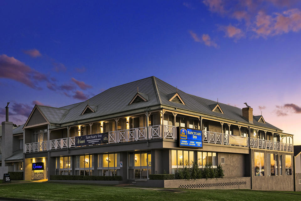 Best Western Sanctuary Inn