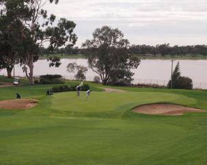 Wagga Wagga Country Club hero